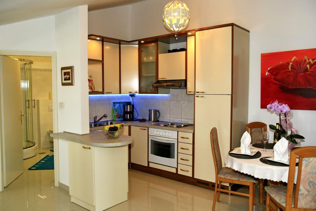 Apartment Panorama Πόρετς Εξωτερικό φωτογραφία